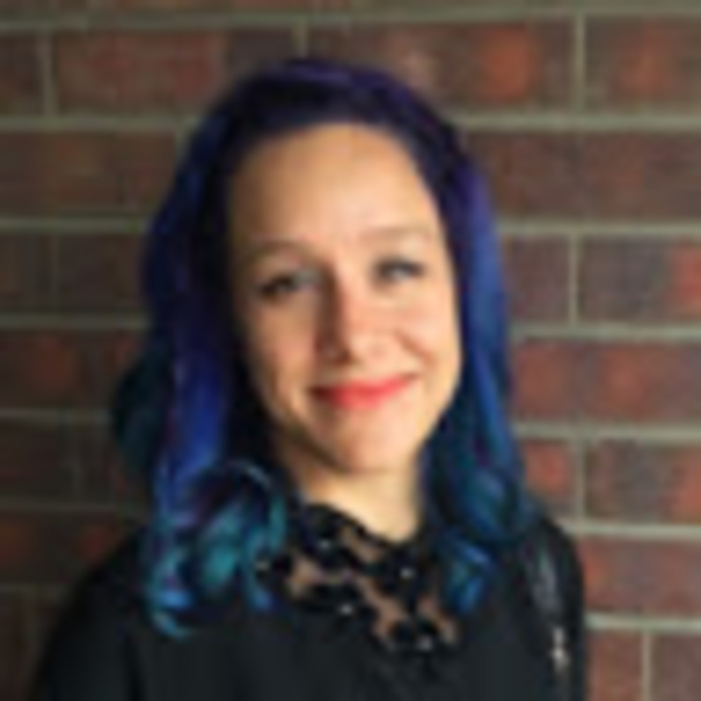 Meet your Posher, Andrea